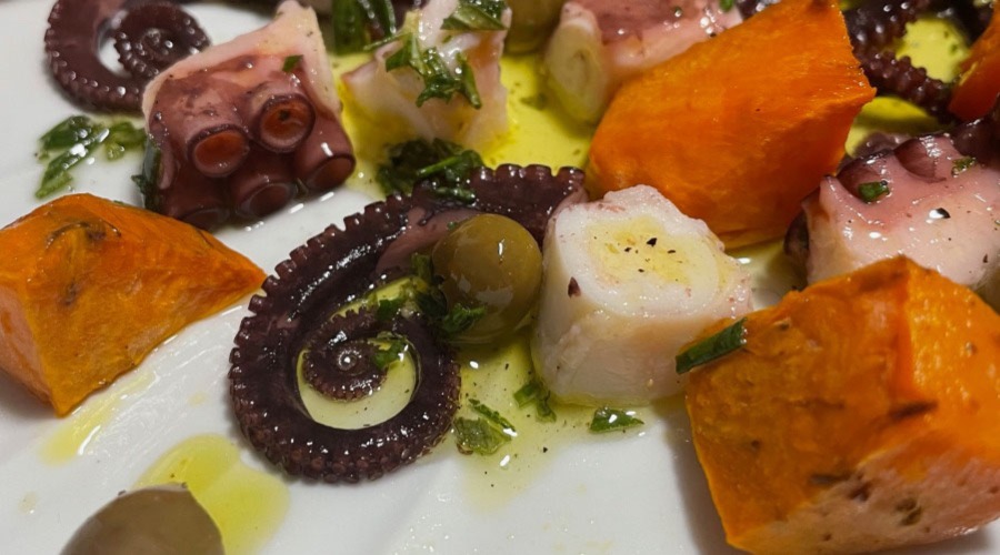 Polpo con patate dolci e olive taggiasche
